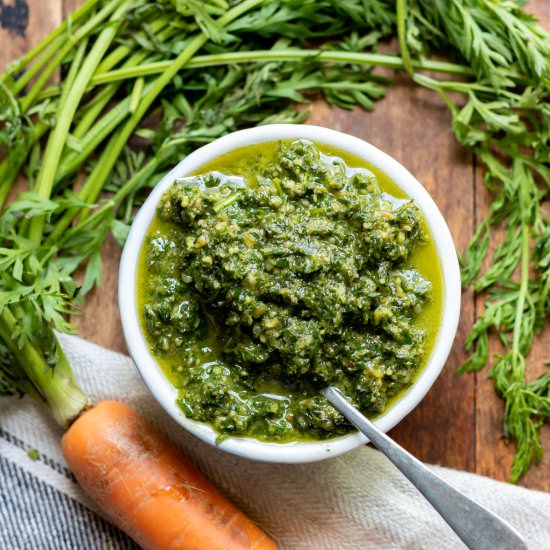 Carrot Top Pesto - Recipe photo by veggie desserts