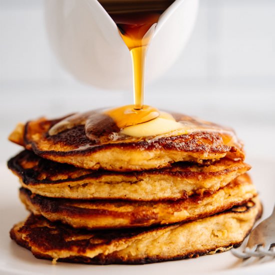 Almond Flour Banana Pancakes - Recipe photo by PinchandSwirl