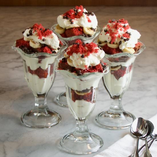 Red Velvet Banana Pudding - Recipe photo by thebrookcook.wordpress.com