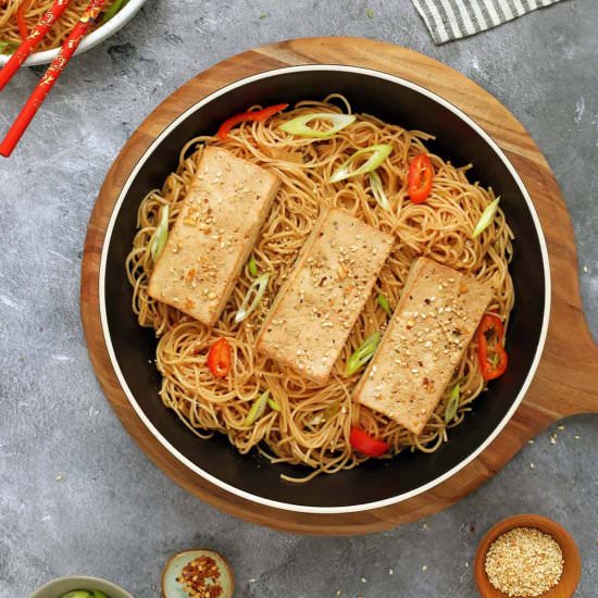 Baked Teriyaki Tofu & Noodles - Recipe photo by paperandheart