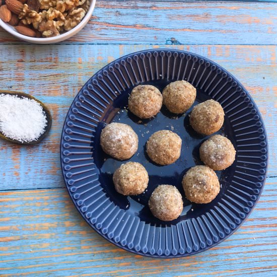 10 Mins Healthy Power Balls Recipe - Recipe photo by Tips N Recipes