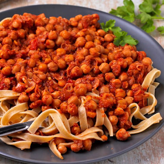 Instant Pot chickpeas Kapama - Recipe photo by veganwithgusto