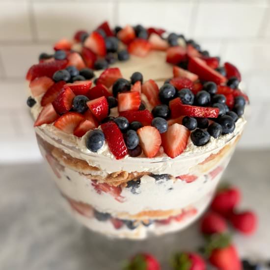 Berry Trifle - Recipe photo by katiescucina
