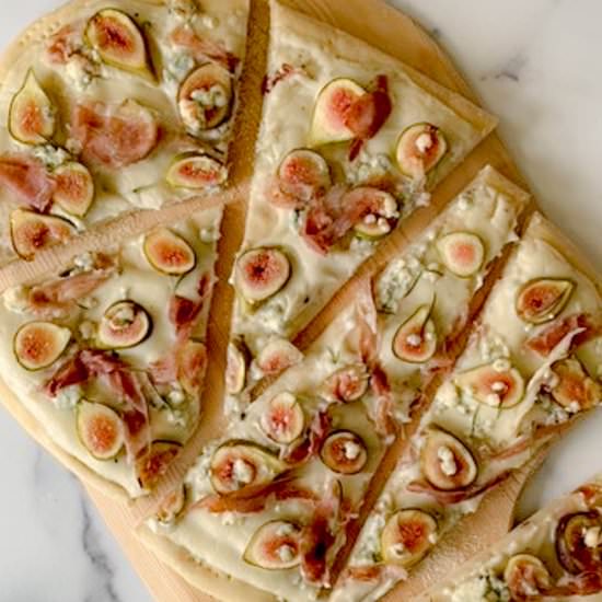 Fig Prosciutto And Gorgonzola Pizza - Recipe photo by NotEntirelyAverage