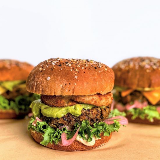 Vegan Black Bean Burgers - Recipe photo by simpleplantbasedlife