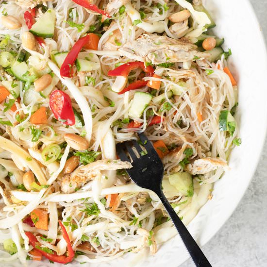 Vietnamese Chicken Noodle Salad - Recipe photo by Healthy Life Trainer
