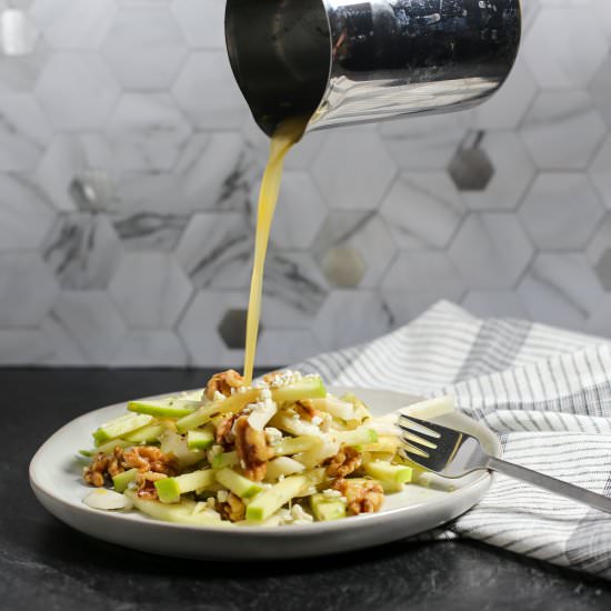 Kohlrabi Apple Salad - Recipe photo by theproducepack