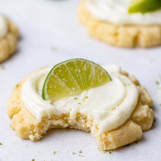 Crumbl coconut lime cookies - Recipe photo by lifestyleofafoodie