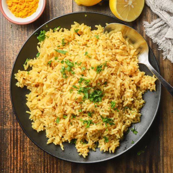 Turmeric Rice - Recipe photo by Connoisseurus Veg