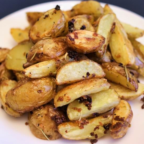 Garlic Roasted Potatoes - Recipe photo by maryeanderson825