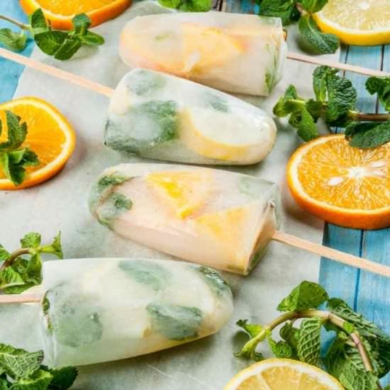 Boozy Mojito Popsicle Recipe - Recipe photo by Everything Pretty