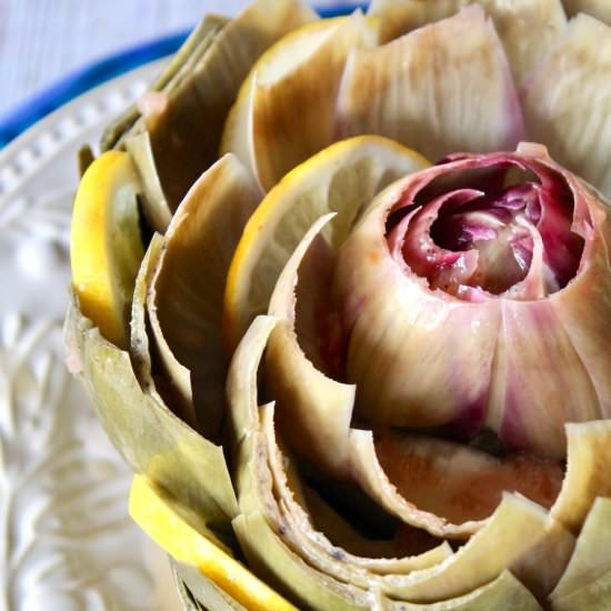 Steamed Artichhokes & Lemon Sauce - Recipe photo by cookingontheweekends