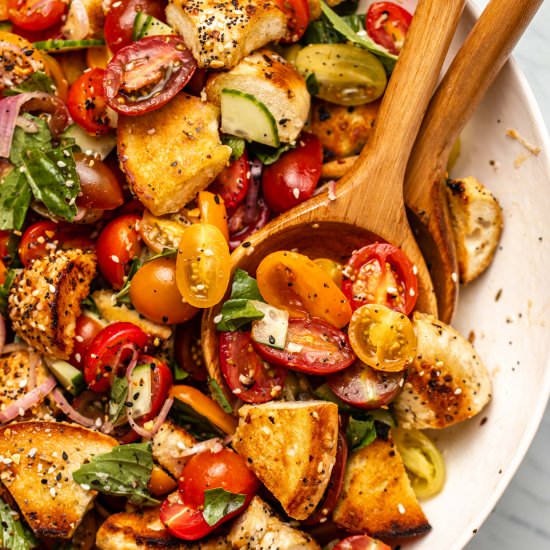 EVERYTHING BAGEL PANZANELLA SALAD - Recipe photo by from my bowl