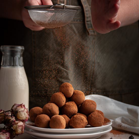 Decadent Whiskey Chocolate Truffles - Recipe photo by marleysmenu