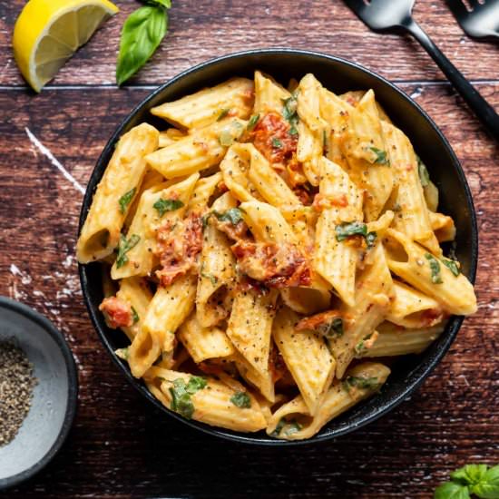 Hummus Pasta - Recipe photo by lovingitvegan