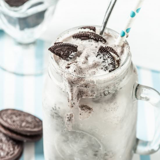 Oreo Blizzard - Recipe photo by chewoutloud