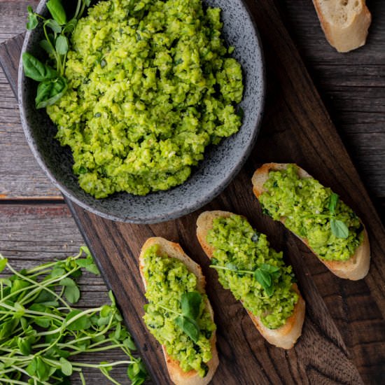 Simple Fava Bean Crostini - Recipe photo by dishnthekitchen