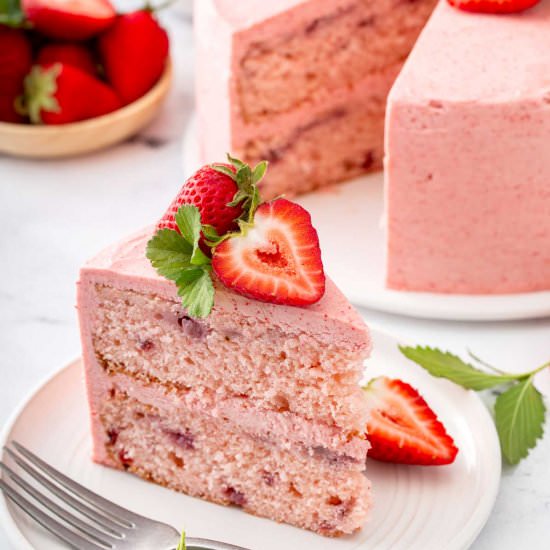 Fresh Strawberry Cake Recipe - Recipe photo by Lemon blossoms