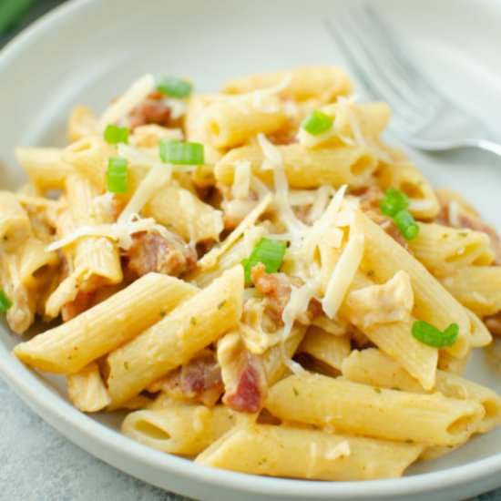 Spicy Bacon Ranch Pasta - Recipe photo by fakeginger