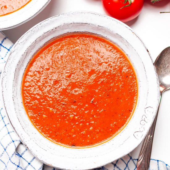Instant Pot Tomato Soup - Recipe photo by KeyToMyLime