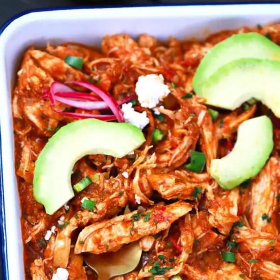 Chicken Tinga - Recipe photo by peasandpeonies