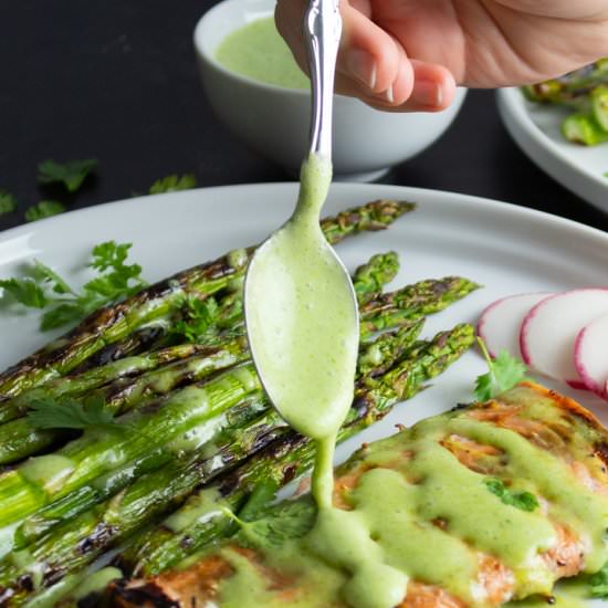 2-Minute Cilantro-Lime Sauce - Recipe photo by HurriedHealthNut