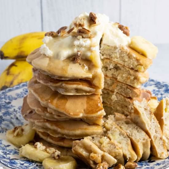 Hummingbird Pancakes - Recipe photo by Thedessertivore