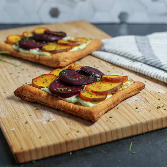Roasted Beet and Chive Tarts - Recipe photo by theproducepack
