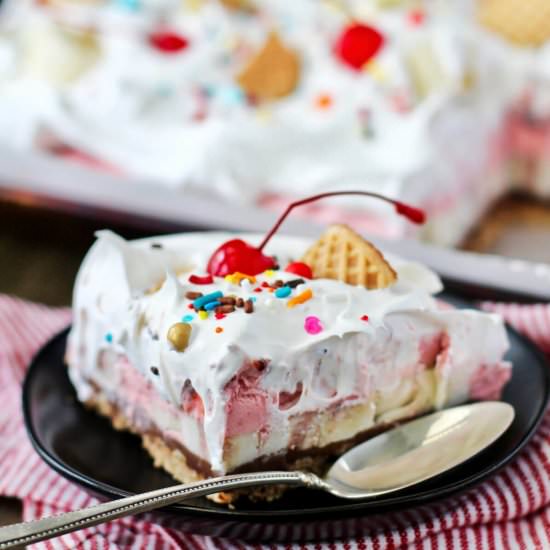 Sheet Pan Banana Split - Recipe photo by karenskitchenstories