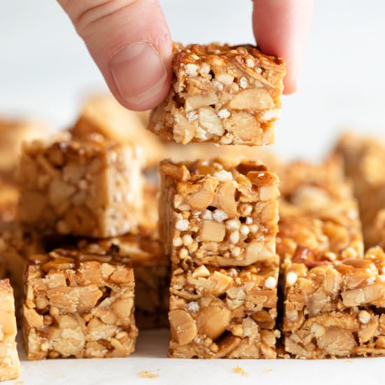 Peanut Butter Nut Clusters - Recipe photo by jernejkitchen