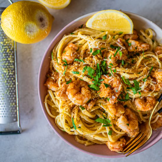 CREAMY LEMON PRAWN LINGUINE - Recipe photo by TaylahsKitchen