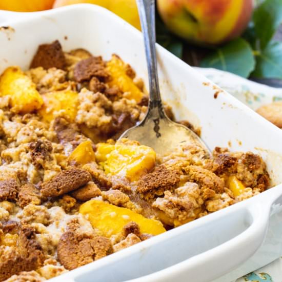 Peach Gingersnap Crisp - Recipe photo by spicysouthernkitchen