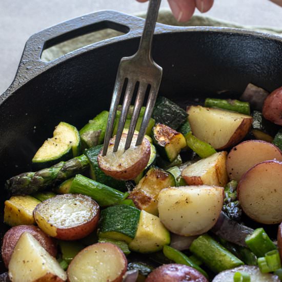 Breakfast Hash - Recipe photo by Aredspatula
