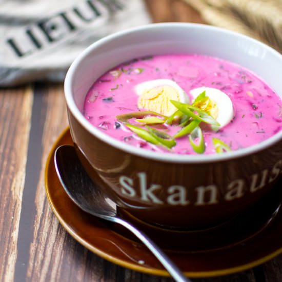 Lithuanian Pink Soup - Recipe photo by somebodyfeedseb