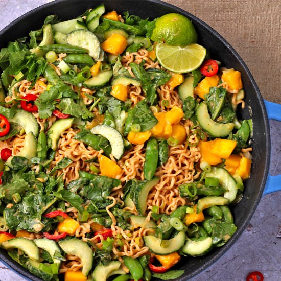 Peanut sauce noodles & mango salad - Recipe photo by veganwithgusto