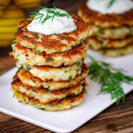 Simple Cauliflower Fritters - Recipe photo by KitchenSanctuary