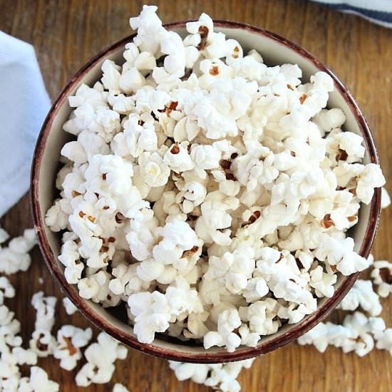 Instant Pot Popcorn - Recipe photo by countertopcooking