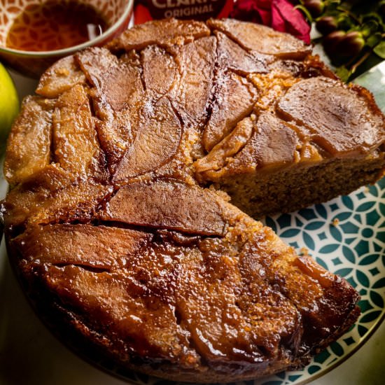 Vegan Apple Cake - Recipe photo by ellasbetterbakes