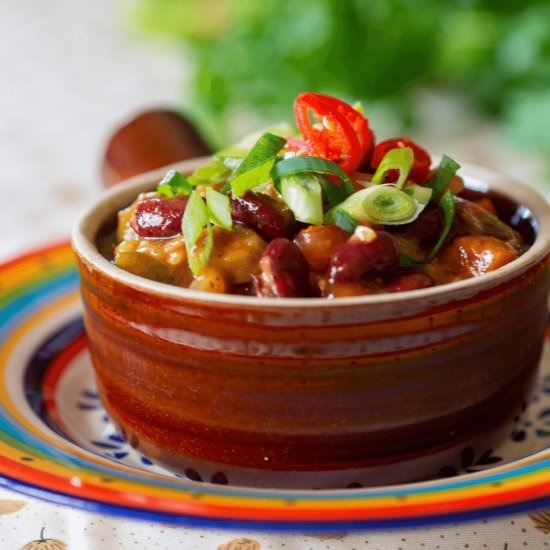 Spicy Vegan Gumbo - Recipe photo by modernveganguide
