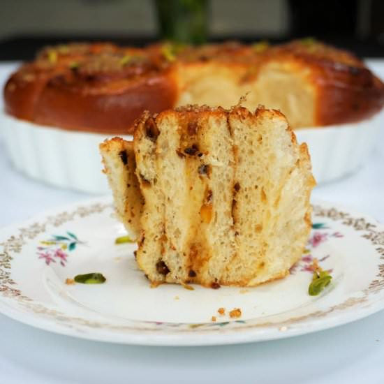 pistachio morning buns - Recipe photo by Cuisine Fiend