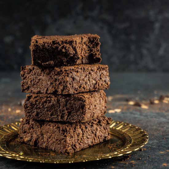 Vegan Zucchini Brownies - Recipe photo by Lifeandlemons