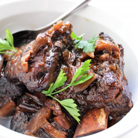Crock Pot Short Ribs - Recipe photo by endgredients