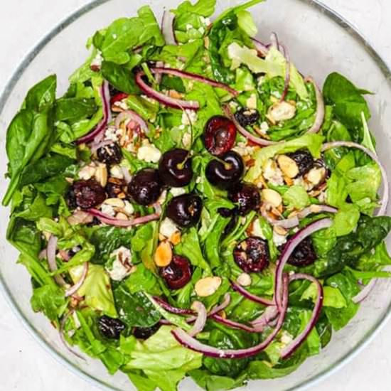 Cherry Gorgonzola Salad - Recipe photo by Alishan