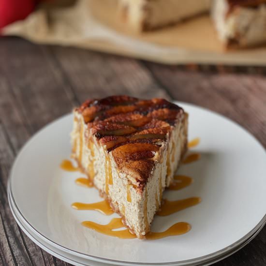 Cinnamon Apple Cheesecake - Recipe photo by piece.of.lulu