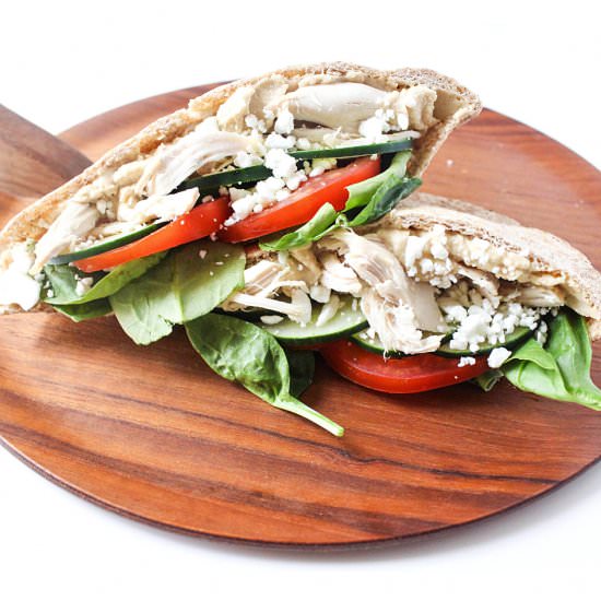 Mediterranean Chicken Pita Pockets - Recipe photo by fANNEtastic food