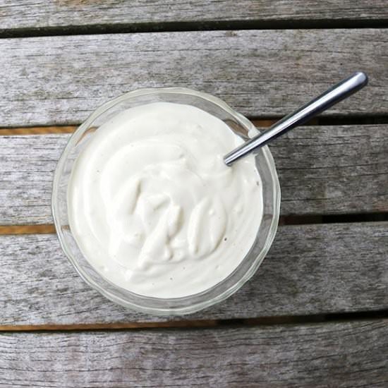 Cashew Sour Cream - Recipe photo by SmartyPlants