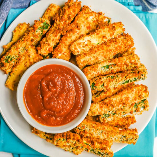 Air Fryer zucchini fries - Recipe photo by Family Food on the Table