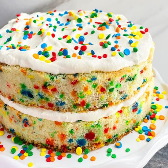 Funfetti Cake - Recipe photo by Cakewhiz