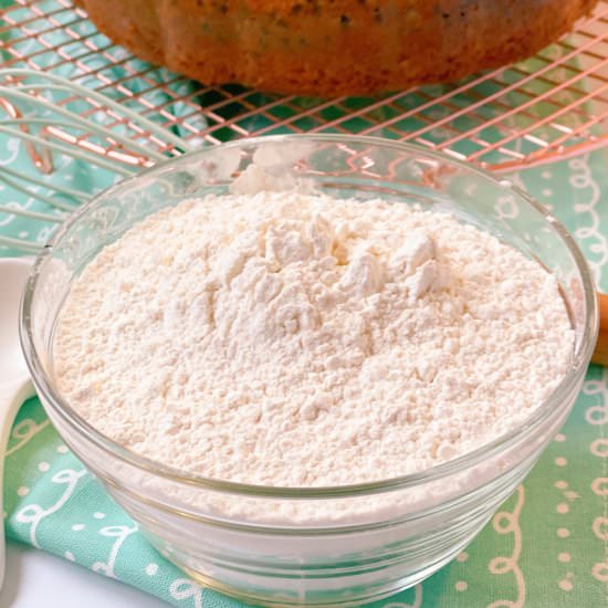 Cake Flour Substitute - Recipe photo by FoodFolksandFun