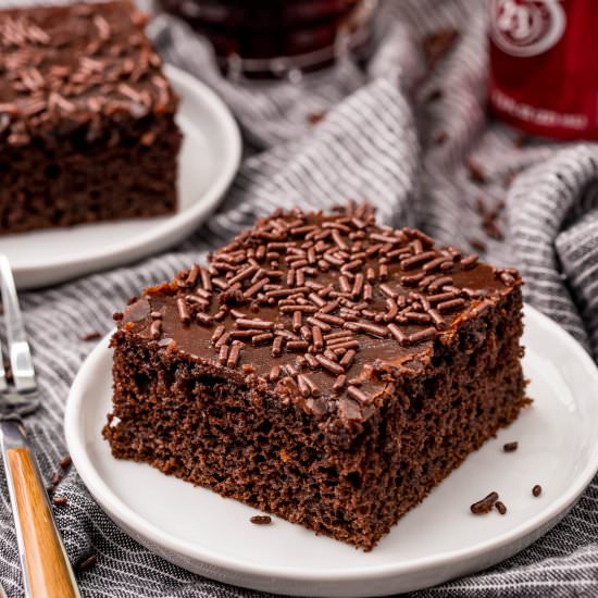 Dr Pepper Cake - Recipe photo by EasyBudgetRecipes